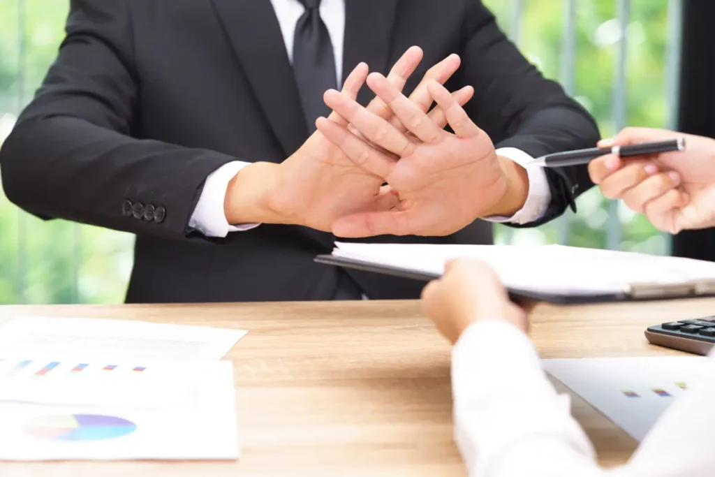 Incumplimiento de contrato: sus consecuencias | Muttu