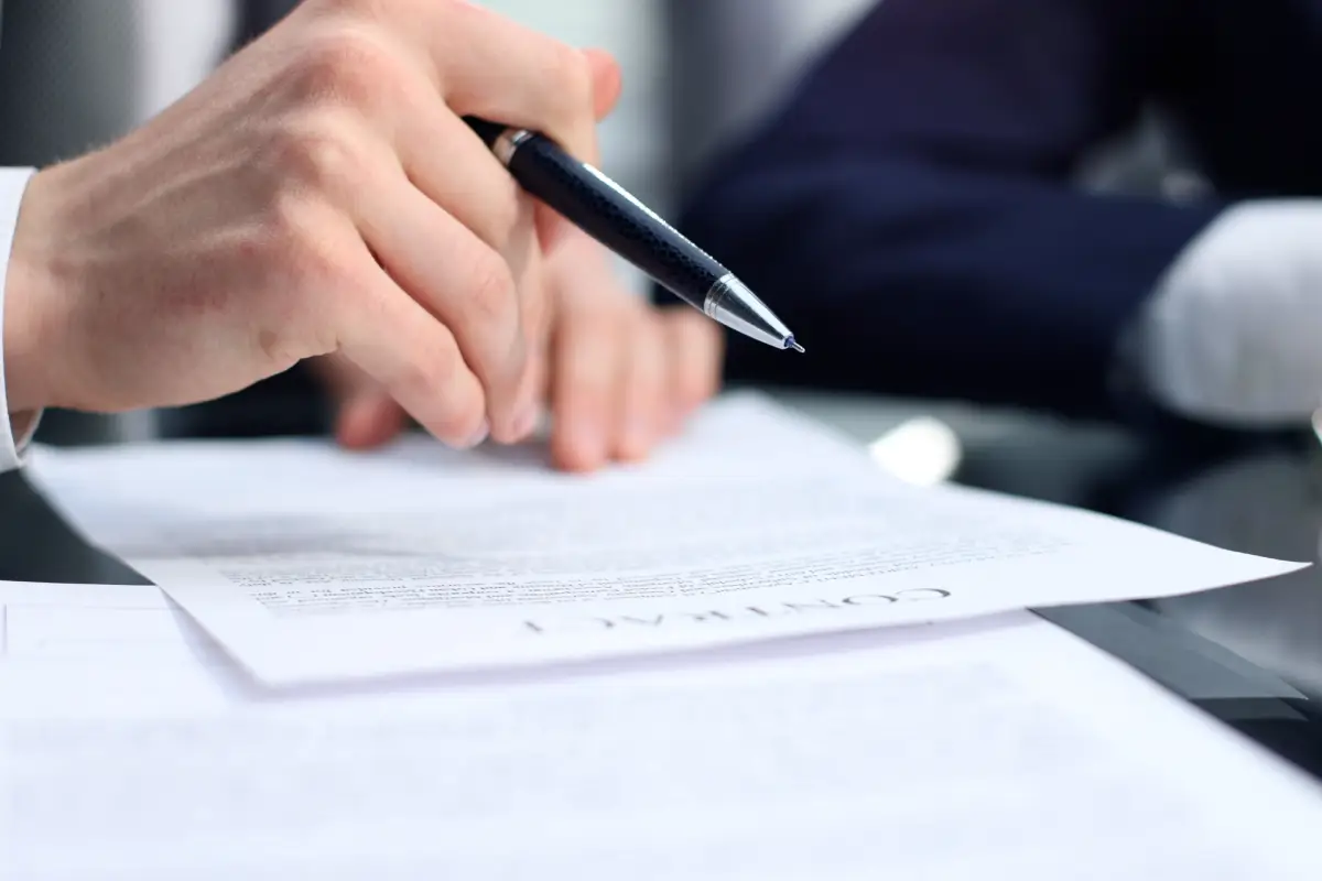 Gestión contractual eficiente: evita problemas legales | Muttu
