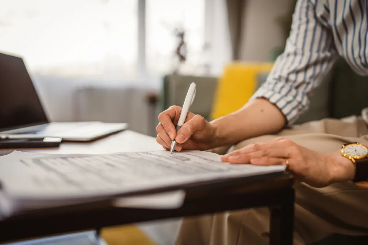 Contrato escrito: relevancia en los acuerdos comerciales | Muttu